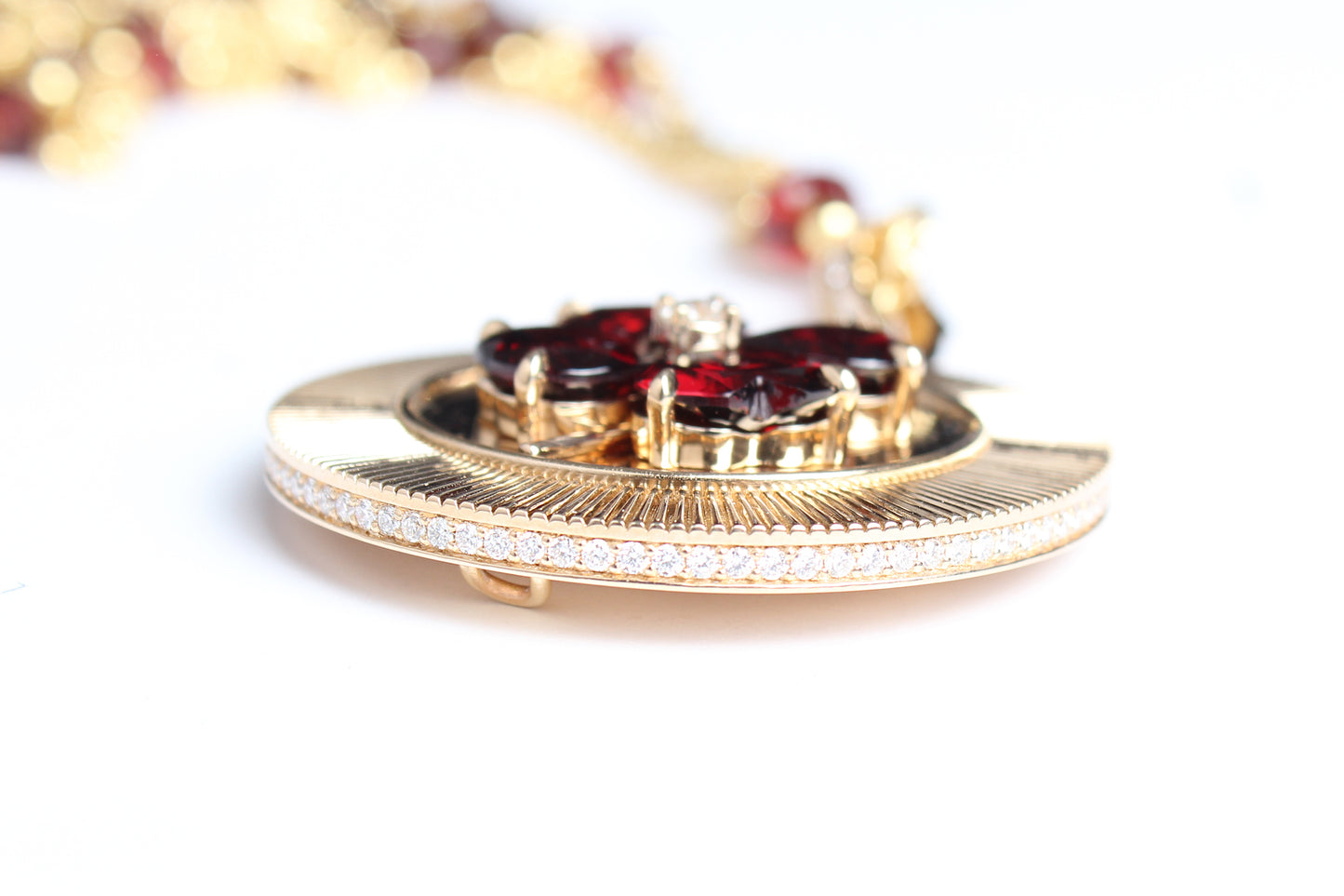 Signature Garnet Clover Diamond 14k SolidGold Medallion Pendant Necklace