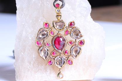 Pink Agate Diamond Crystal Ruby Indian Detailed Vintage Pendant Beaded Multi Strand Necklace